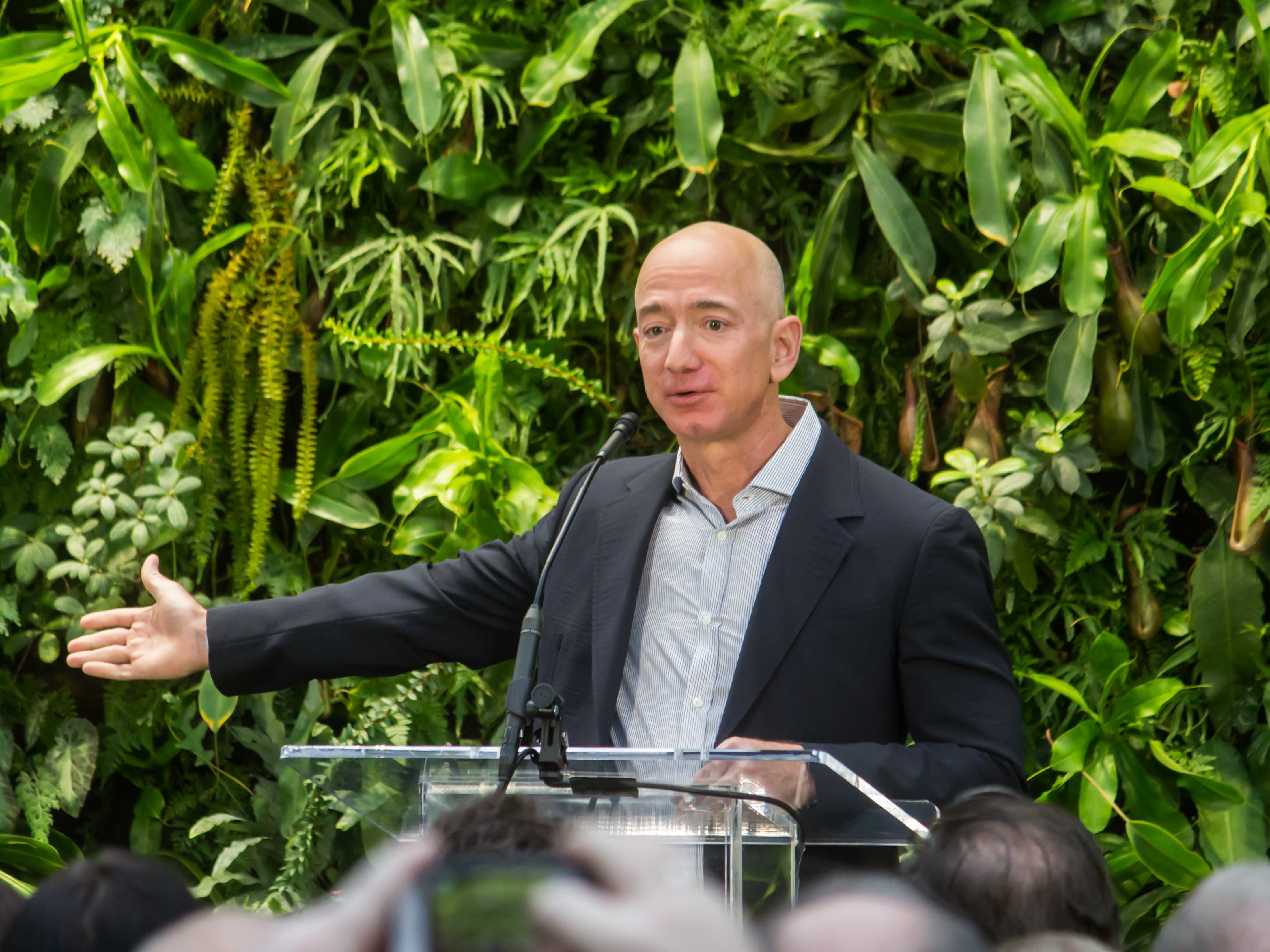 Jeff Bezos At Amazon Spheres Grand Opening In Seattle 2018 (39074799225) (Cropped2)